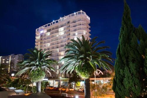 Beachcomber International Hotel Gold Coast
